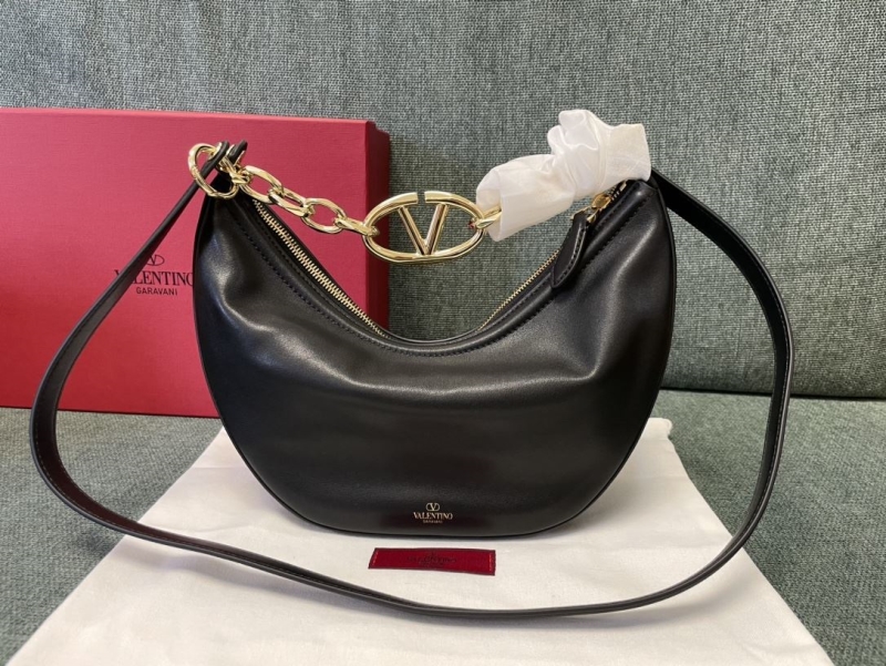 Va1e*ntin0 hobo bag